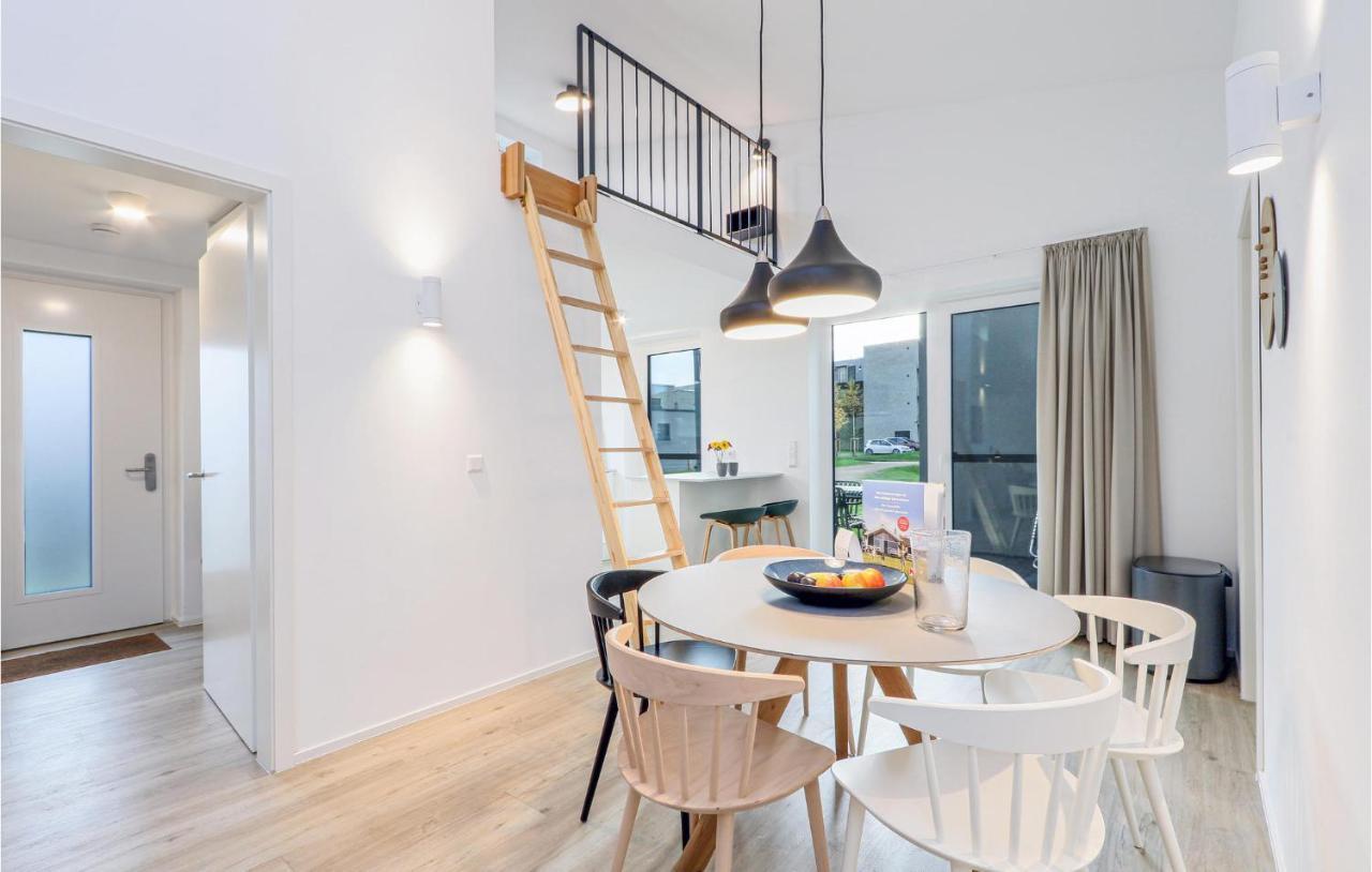 Gorgeous Home In Lembruch-Duemmer See With Kitchen Экстерьер фото